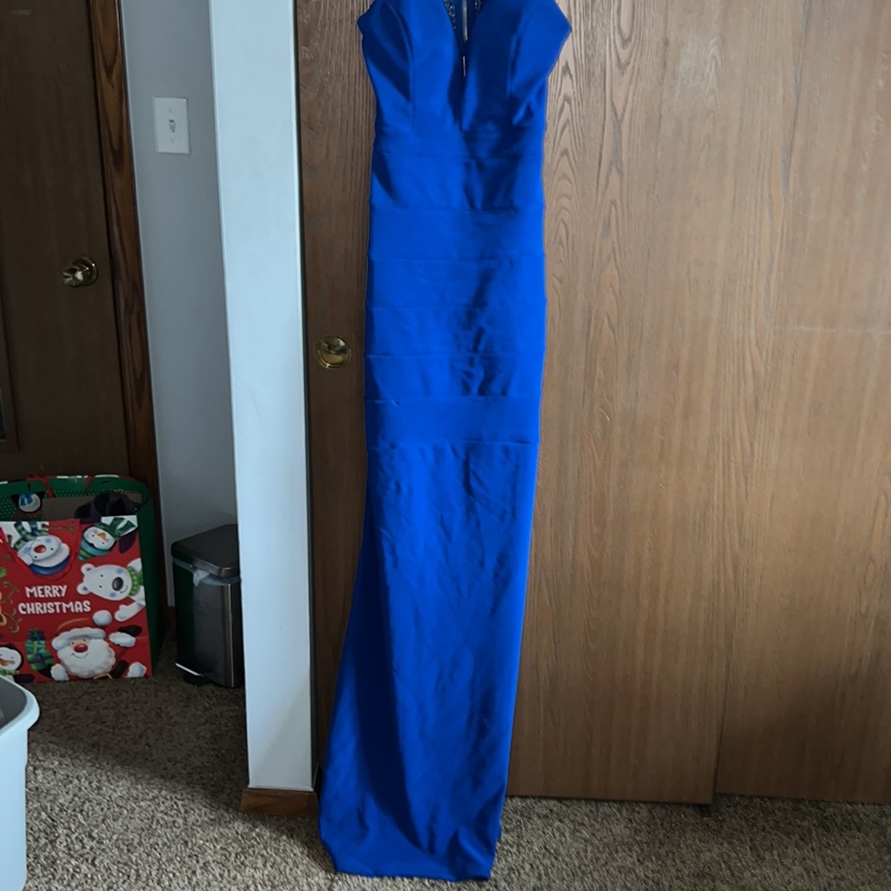 Prom Dress - Picture 2 of 4